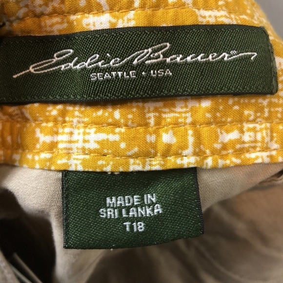 NWT Eddie Bauer Flat Front Shorts Khaki Mercer Fit 100% Cotton - Picture 8 of 10